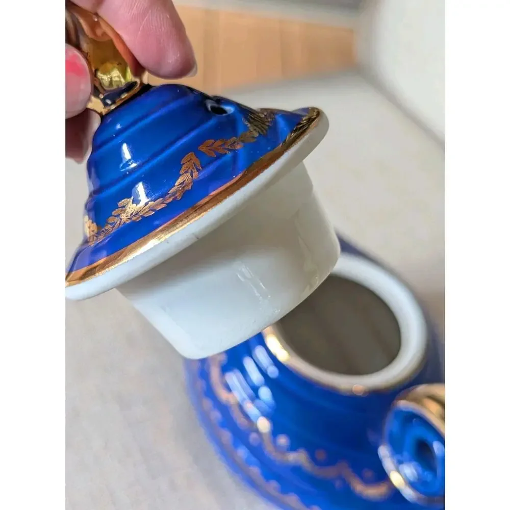 Hall China MCM Marine Blue Aladdin Teapot With Gold Trim and Lid 1950s